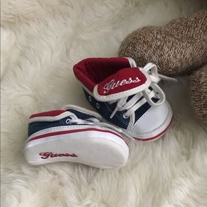 Guess baby shoes